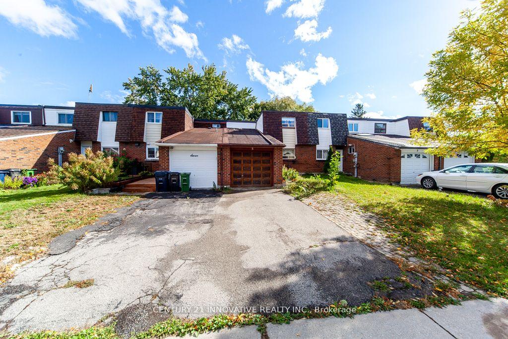 5 Wiggens Court Toronto Ontario Canada Sale residential Richard Alfred Century 21 Innovative Realty Inc., Brokerage *