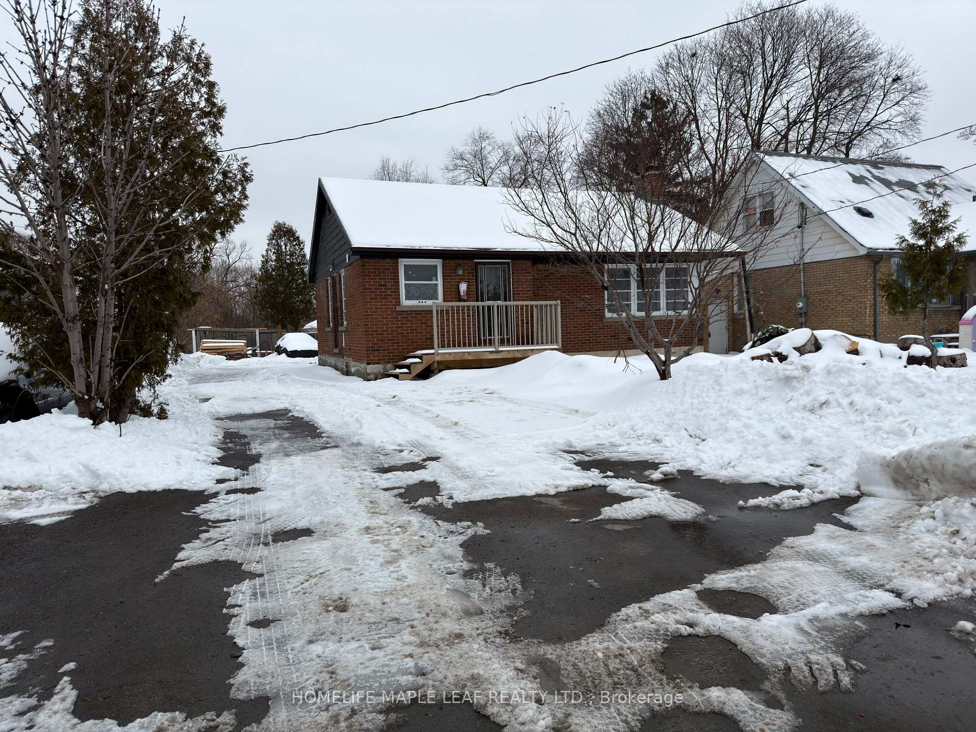3 Mclaughlin Road N Brampton Ontario Canada Sale residential   HomeLife Maple Leaf Realty Ltd., Brokerage *