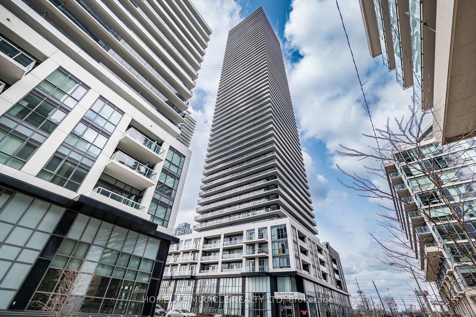 1001 - 70 Annie Craig Drive Toronto Ontario Canada Sale residential Gurpreet Multani HomeLife/Miracle Realty Ltd, Brokerage *