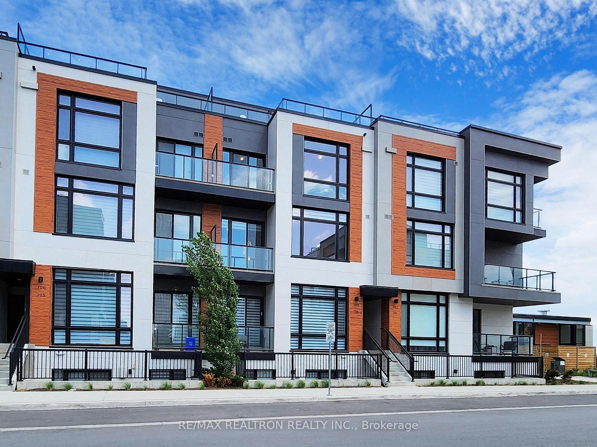703 - 5 Steckley House Lane Richmond Hill Ontario Canada Sale residential Kamyar Ghatan HomeLife/Cimerman Real Estate Ltd., Brokerage*