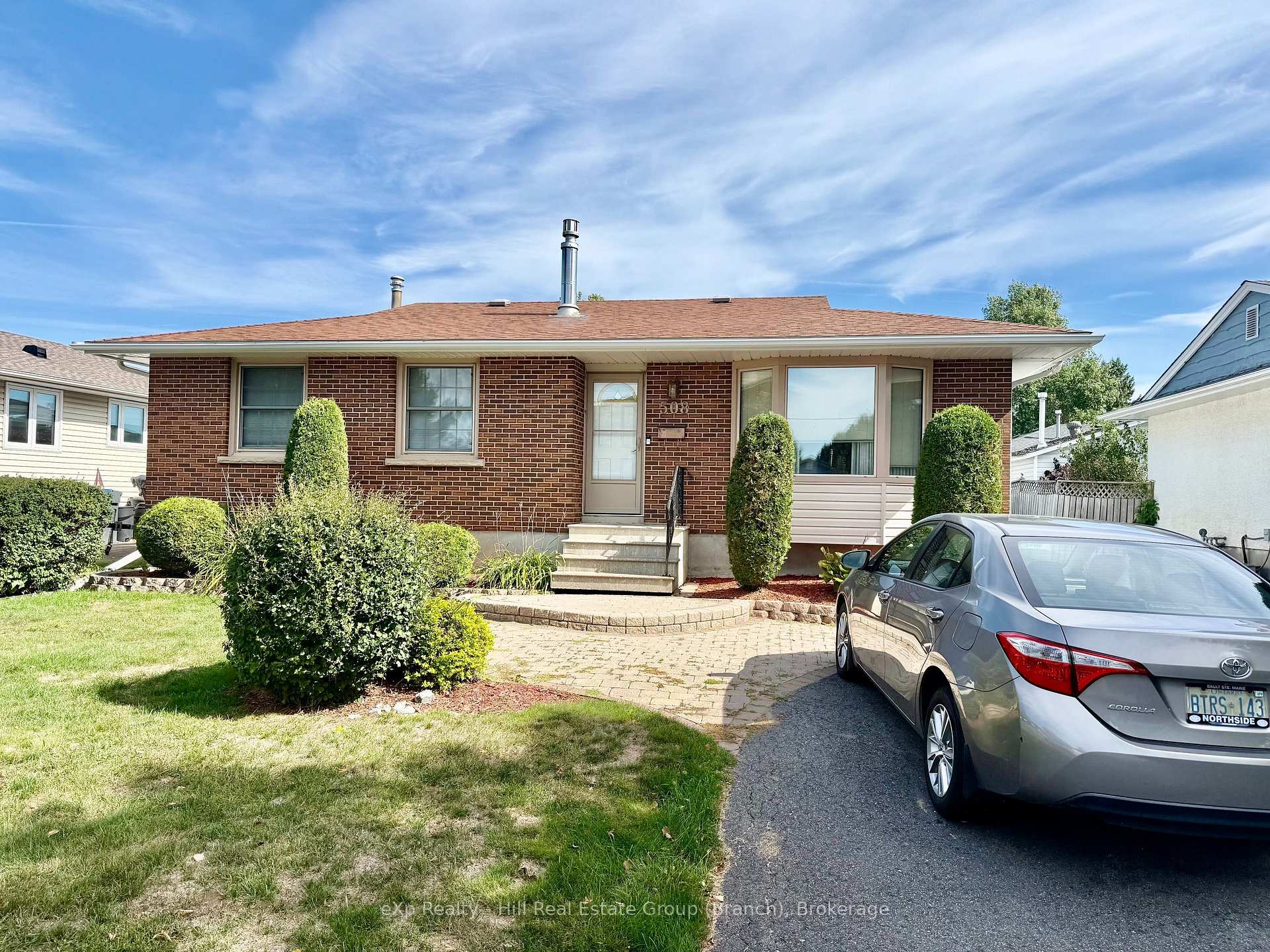 508 Cambrian Crescent Thunder Bay Ontario Canada Sale residential Donna Nagy Brokerage Information: Not available, please contact website owner