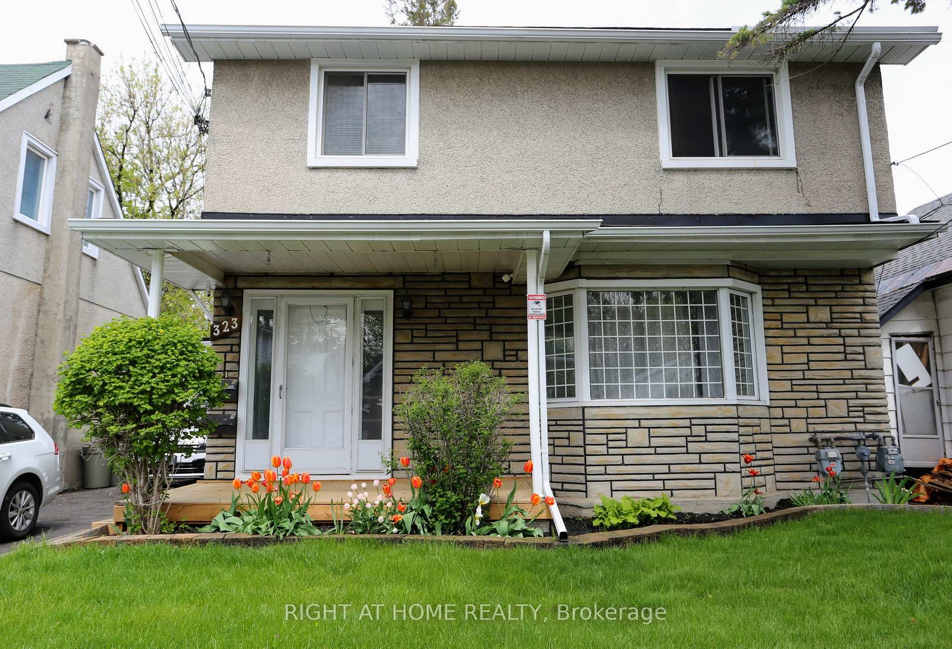 323 Levis Avenue Ottawa Ontario Canada Sale residential Victor Jarema Right at Home Realty, Brokerage*