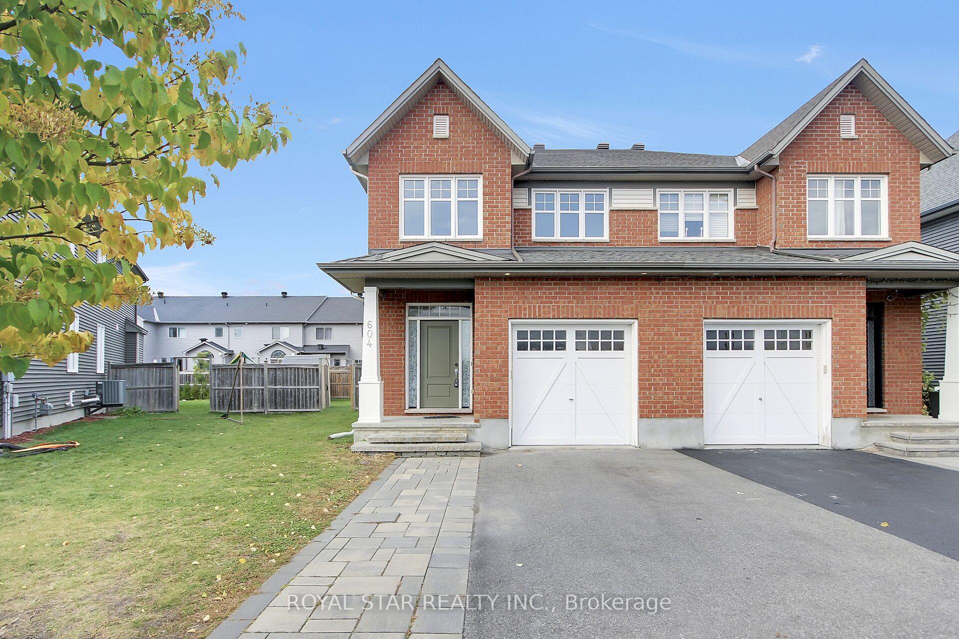 604 MOORPARK Avenue Ottawa Ontario Canada Sale residential Hisham Abdalla Royal Star Realty Inc., Brokerage*