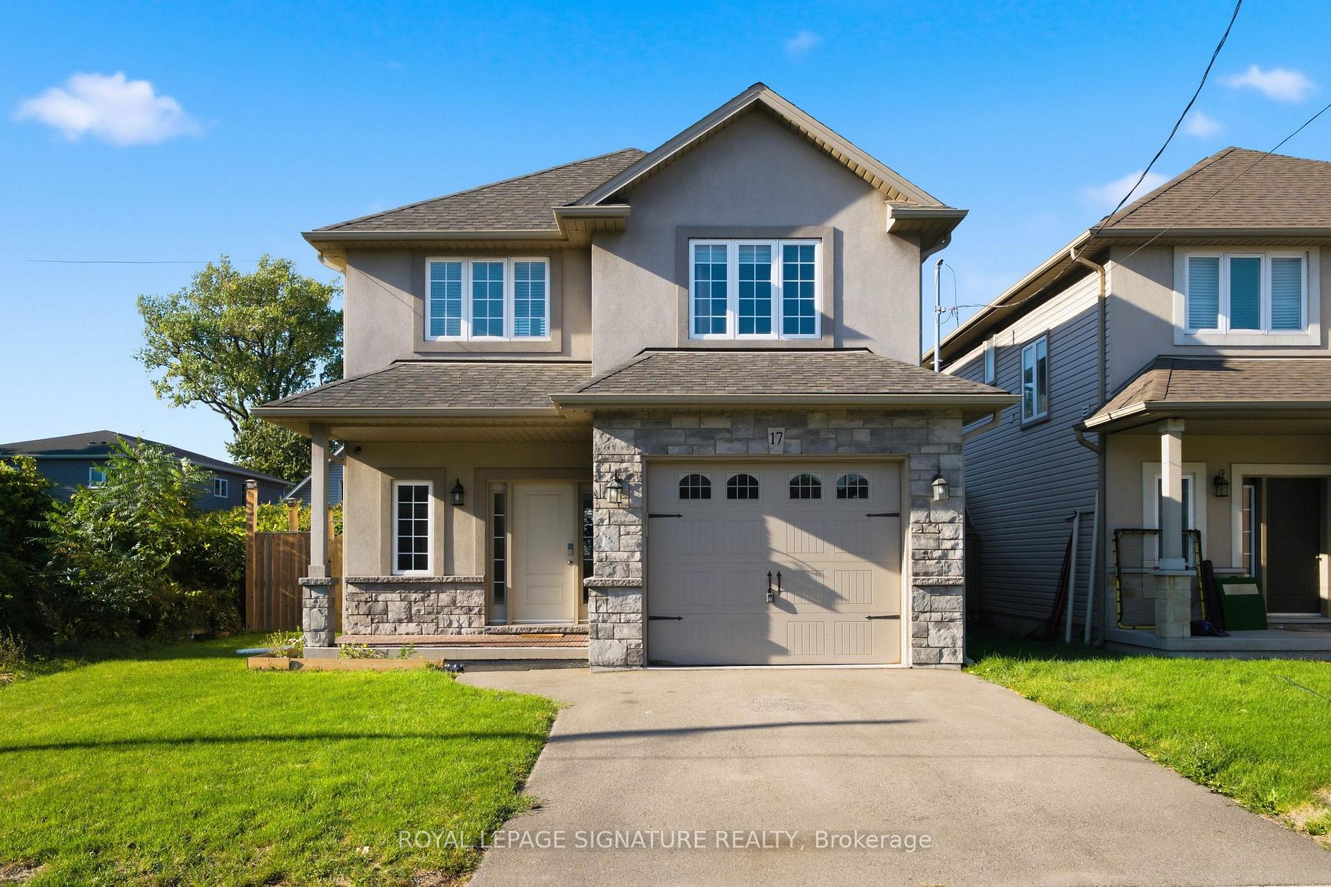 17 Lagoon Avenue Hamilton Ontario Canada Sale residential Manish Puri ROYAL LEPAGE SIGNATURE REALTY, Brokerage*