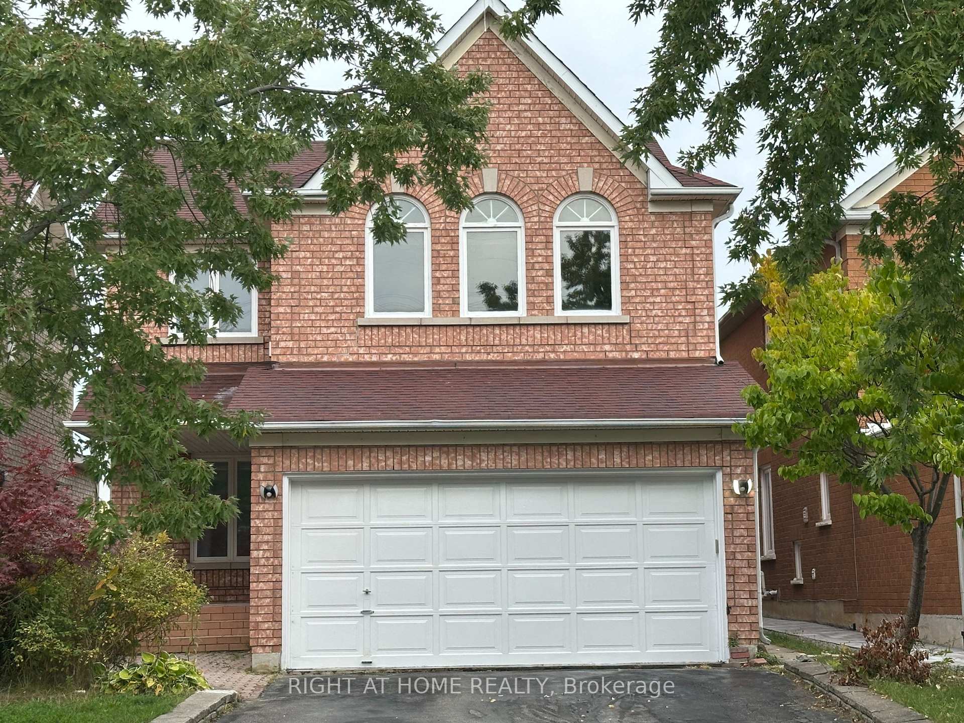 186 Roxbury Street Markham Ontario Canada Rent residential Ruth-Ann Shallow Right at Home Realty, Brokerage*