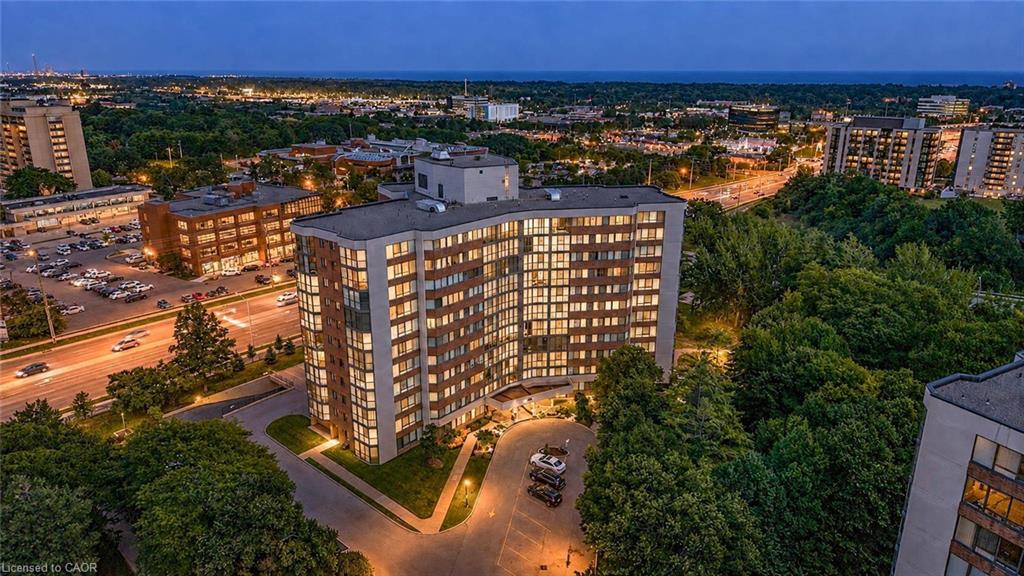 202 - 1230 Marlborough Court Oakville Ontario Canada Sale residential Miranda Guirguis Square Seven Ontario Realty Brokerage