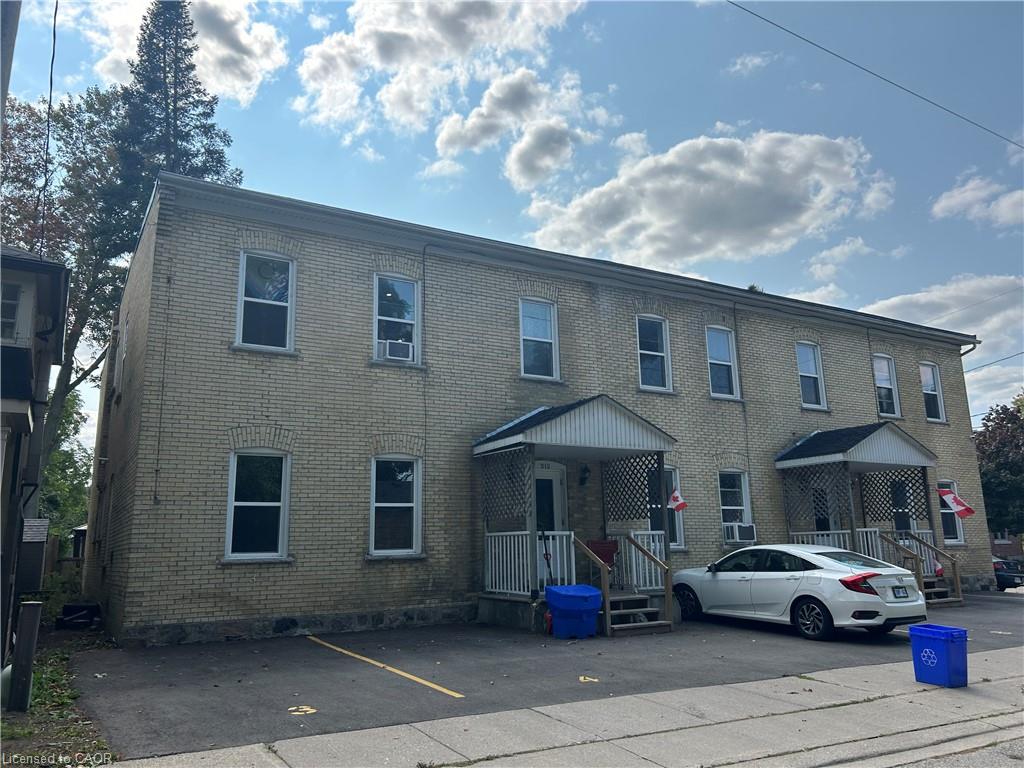 8 - 206-212 Queenston Road Cambridge Ontario Canada Rent residential John Moniz RE/MAX Real Estate Centre Inc., Brokerage*