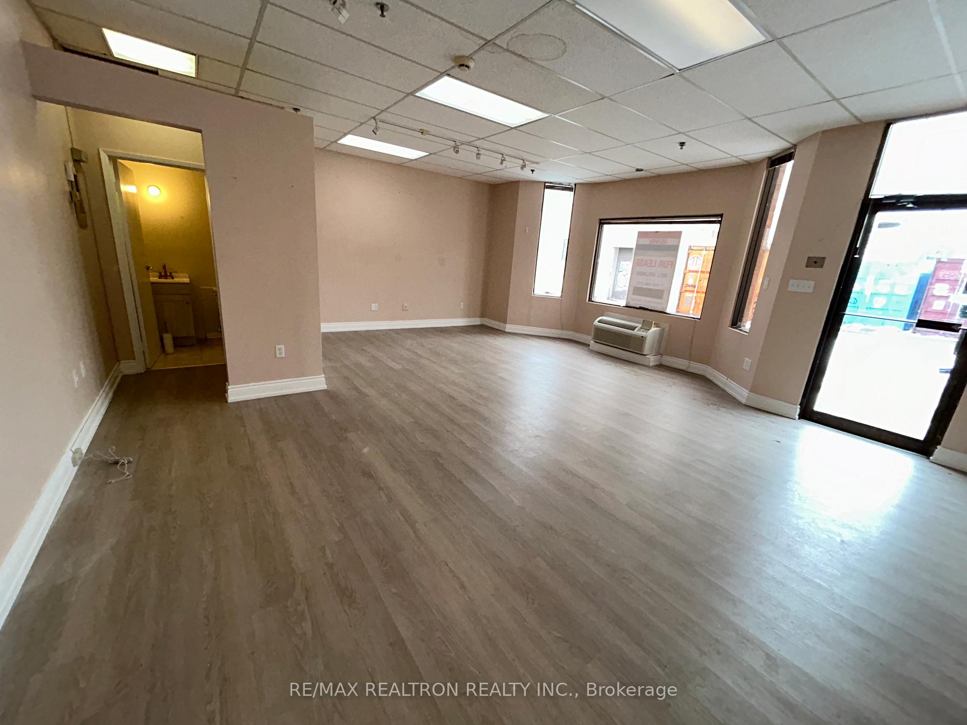 6 - 153 Brock Street N Whitby Ontario Canada Lease commercial Baiju Vijayaraghavan Brokerage Information: Not available, please contact website owner