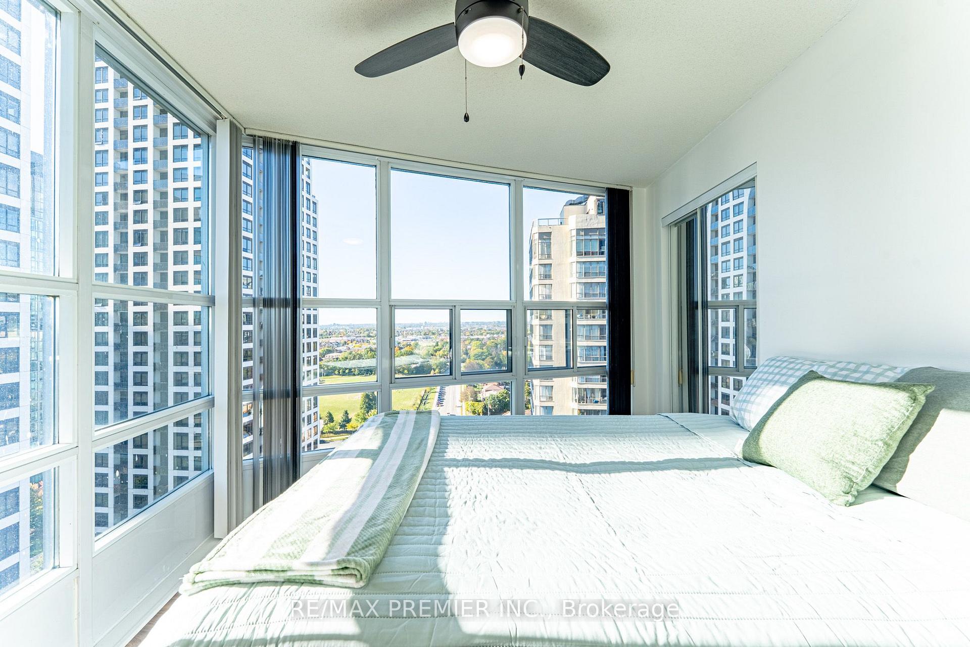 2002 - 33 Elm Drive W Mississauga Ontario Canada Sale residential Elena Vankevich Brokerage Information: Not available, please contact website owner