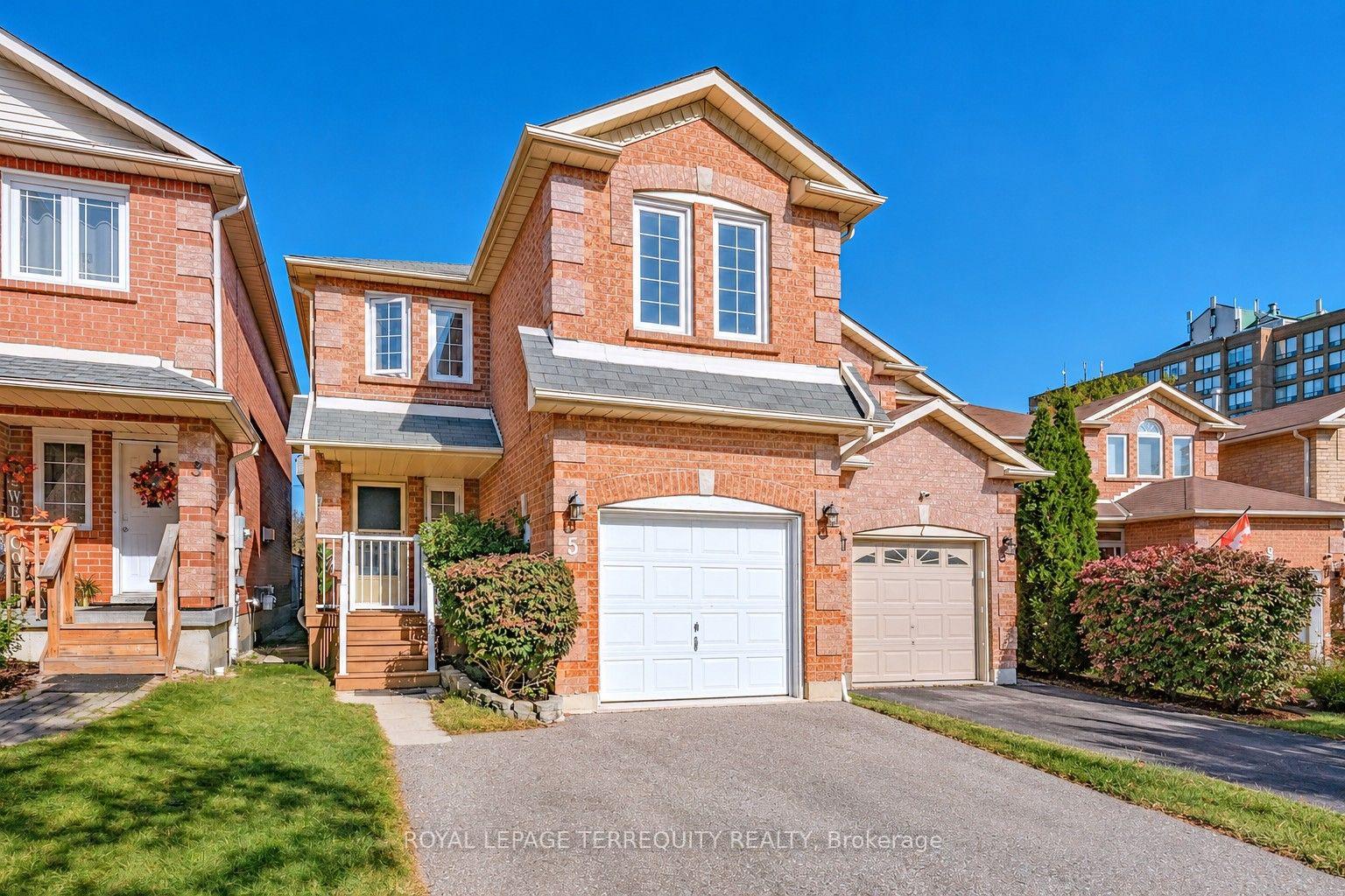 5 Heaver Drive Whitby Ontario Canada Sale residential Yuriy Balko Royal LePage Terrequity Realty Brokerage*
