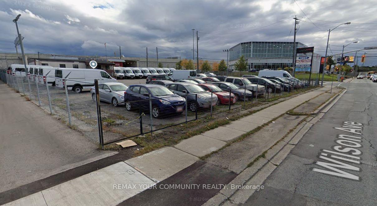 1897 Wilson Avenue Toronto Ontario Canada Lease commercial  MARYAM  MASHREGHI-MOHAMMADI Re/Max Your Community Realty, Brokerage *