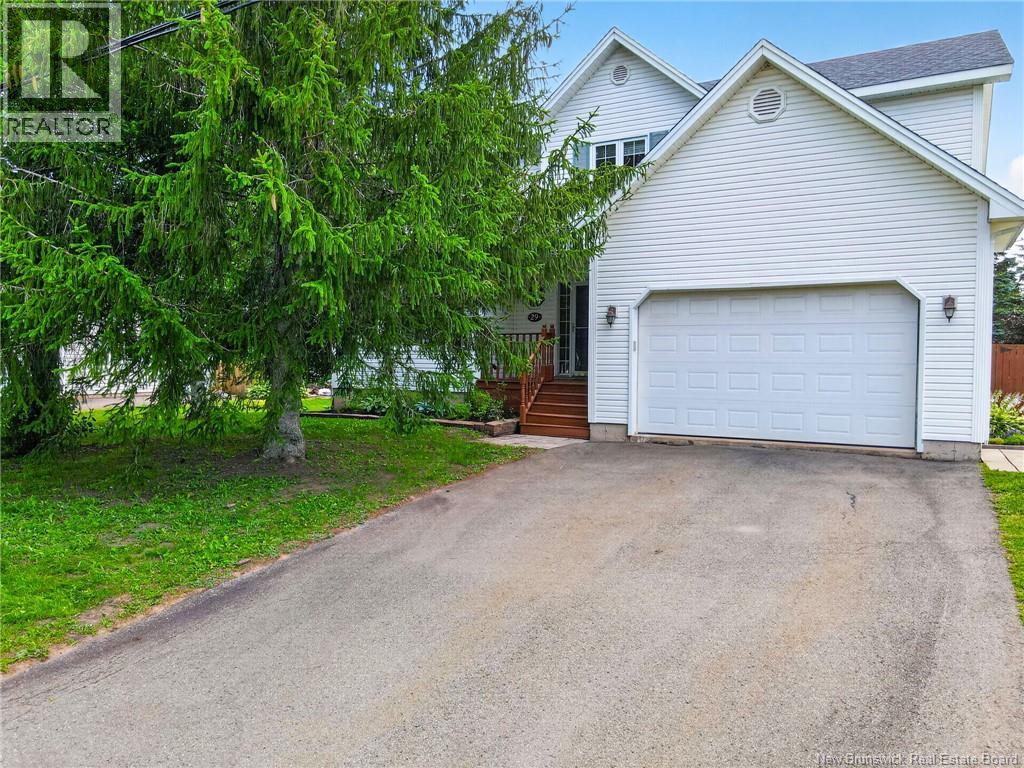 29 Tranquille Street Dieppe New Brunswick Canada Sale residential Jocelyne LeBlanc RE/MAX AVANTE