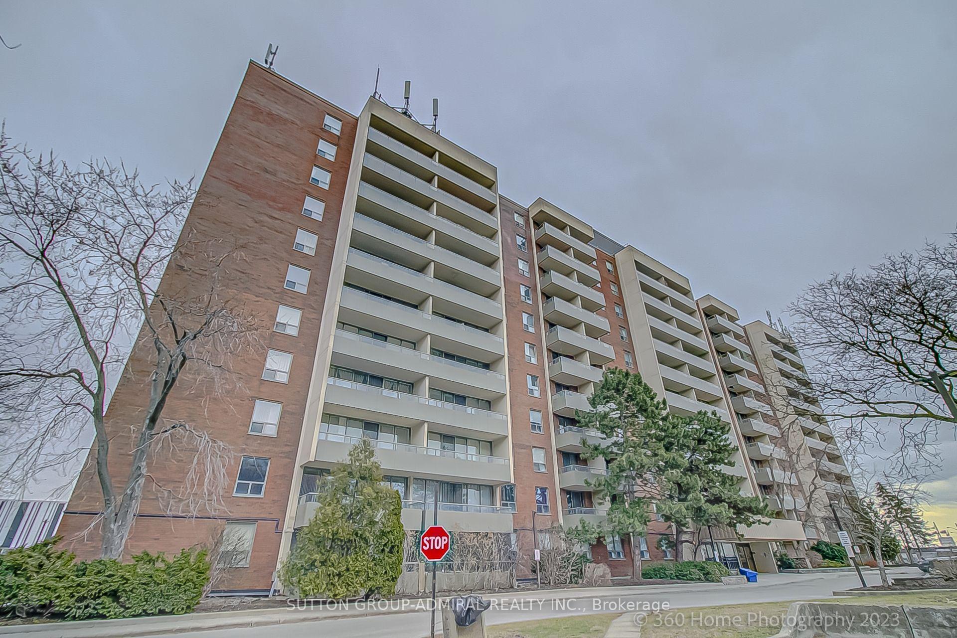106 - 1 Four Winds Drive Toronto Ontario Canada Sale residential Jeff Belisowski Sutton Group-Admiral Realty Inc., Brokerage *