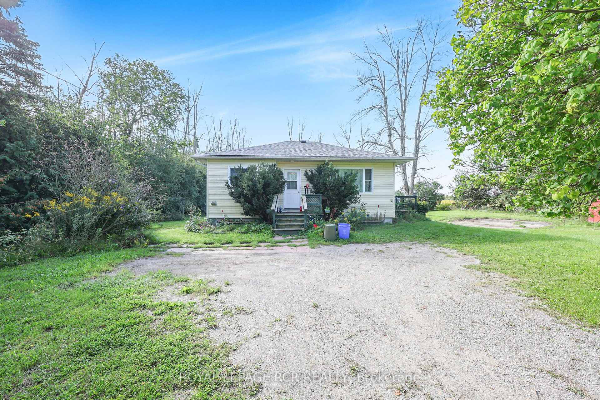 680B Concession Rd 3 Road Brock Ontario Canada Sale residential Debbie Martin Royal LePage RCR Realty, Brokerage *