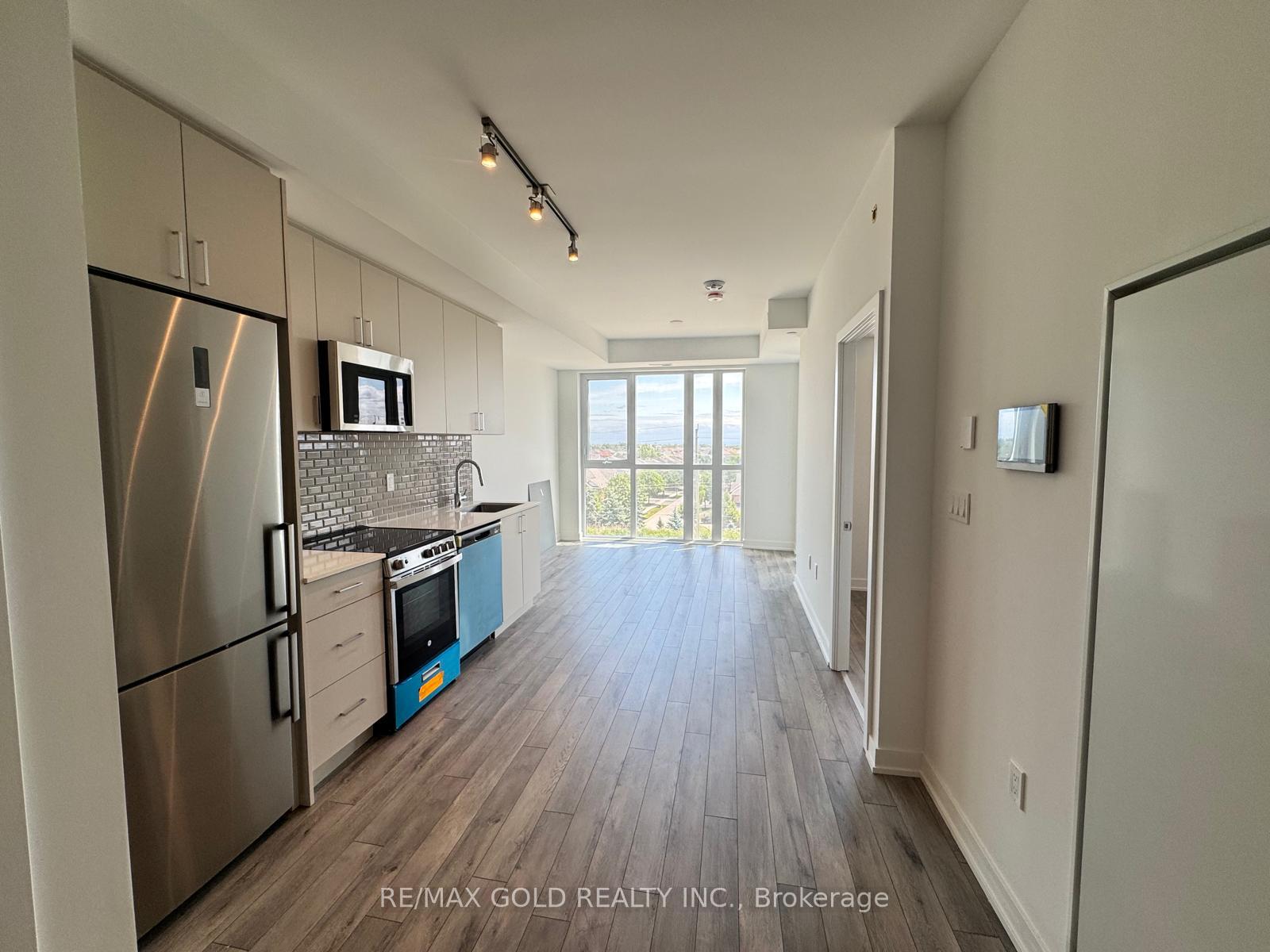 622 - 1005 Dundas Street E Oakville Ontario Canada Rent residential Gary Saini REMAX Gold Realty Inc., Brokerage*