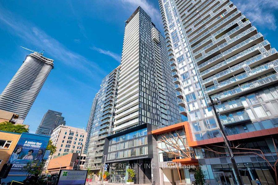 1908 - 28 Wellesley Street E Toronto Ontario Canada Rent residential   MOVETA REALTY INC., Brokerage*