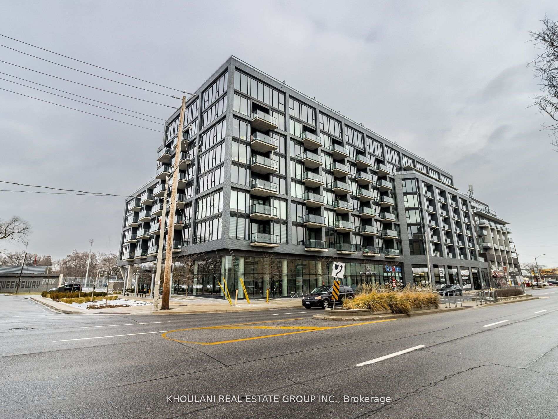 204 - 7 Smith Crescent Toronto Ontario Canada Rent residential Manzoor Bhatti RE/MAX Gold Realty Inc., Brokerage *