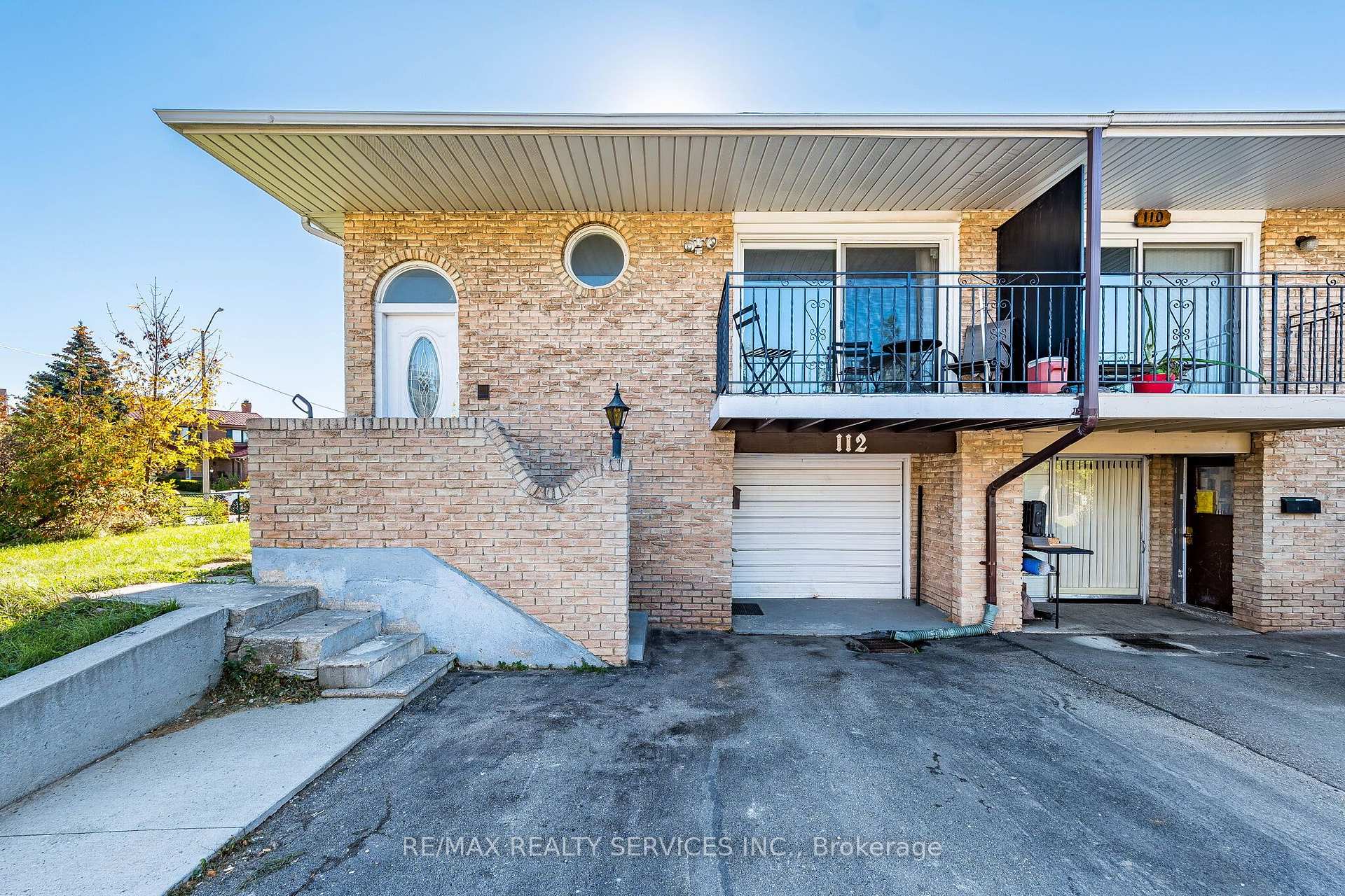 112 Bruce Beer Drive Brampton Ontario Canada Sale residential Amrinder Mangat RE/MAX Realty Services Inc., Brokerage*