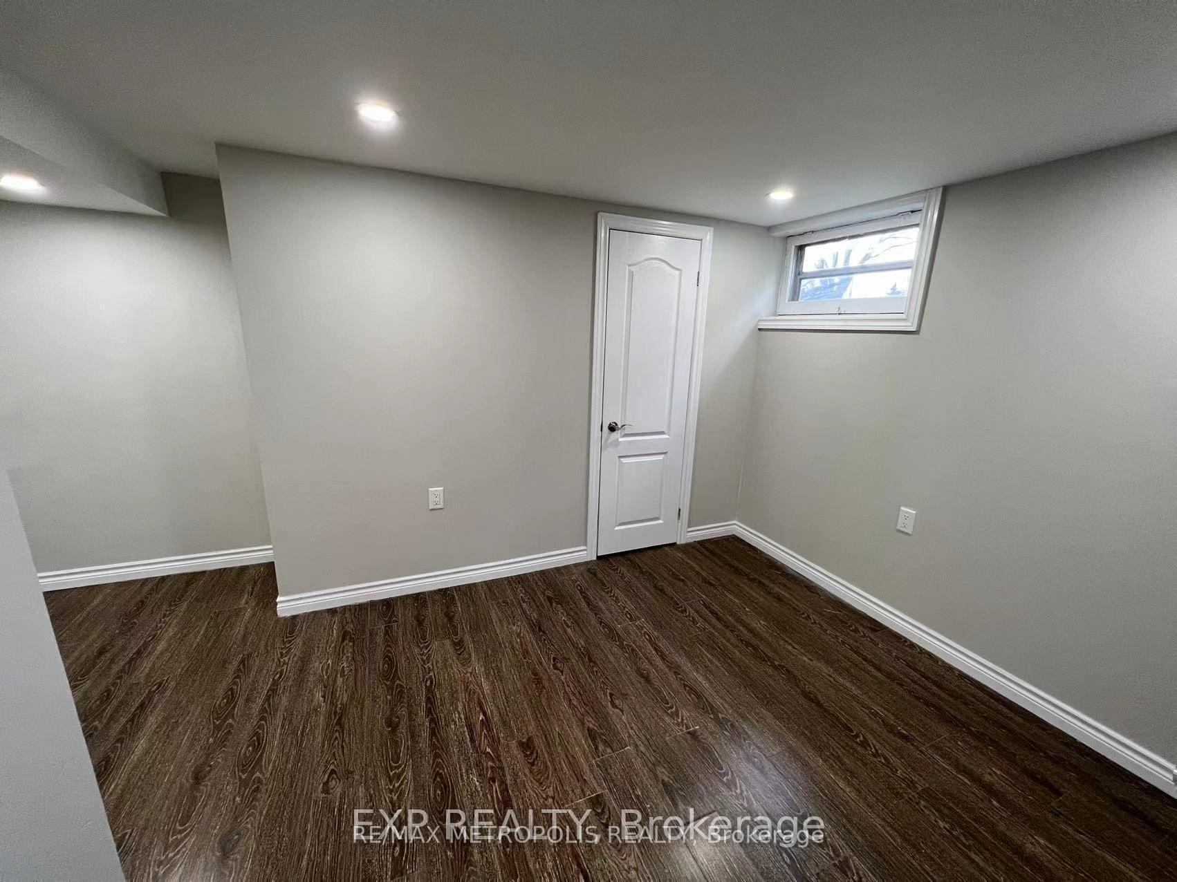 Bsmt - 6 Mid Pines Road Toronto Ontario Canada Rent residential Raman Dua ROYAL LEPAGE FLOWER CITY REALTY
