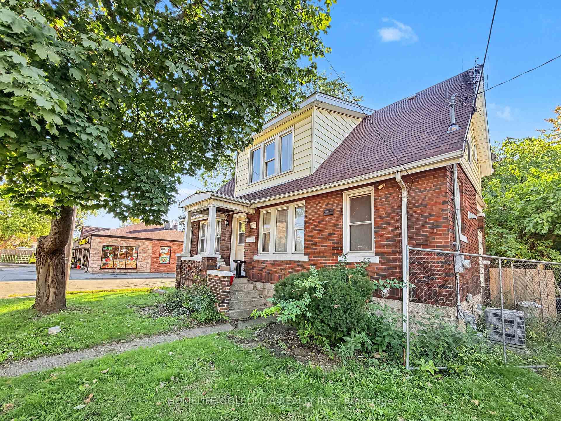 3203 Linwood Place Windsor Ontario Canada Sale residential   HomeLife Golconda Realty Inc., Brokerage*
