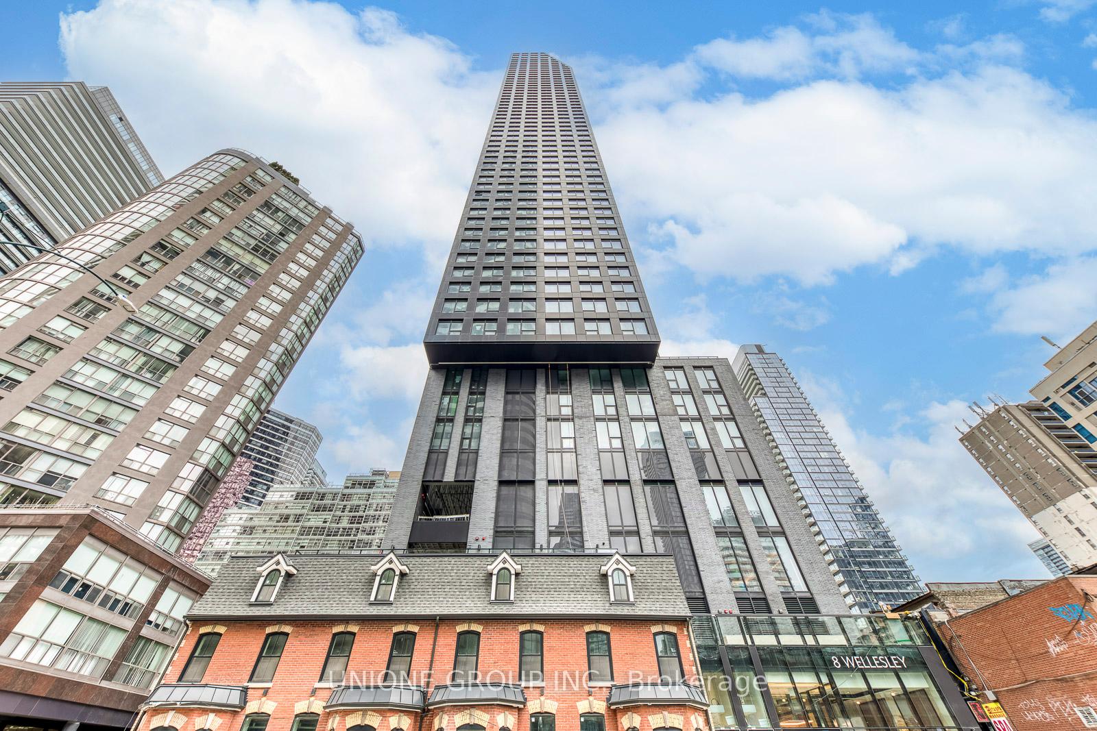 2506 - 8 Wellesley Street W Toronto Ontario Canada Rent residential   HomeLife Top Star Realty Inc., Brokerage *