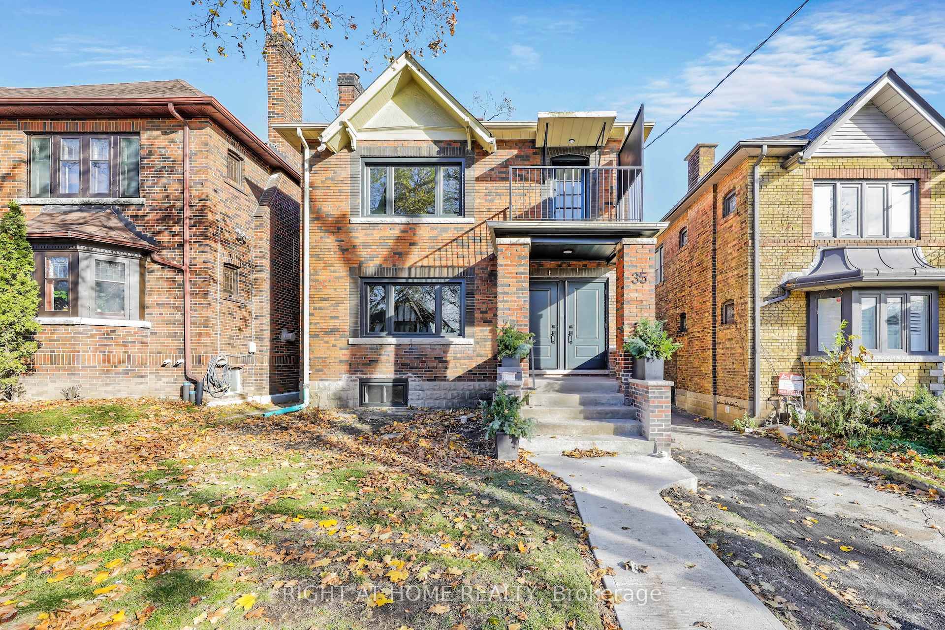 Lower - 35 Braemar Avenue Toronto Ontario Canada Rent residential Serge Prokhorov Right at Home Realty, Brokerage*