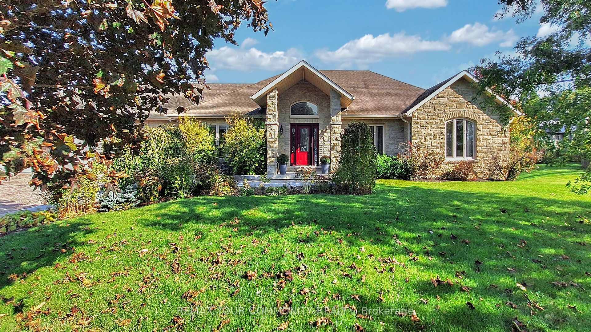 1065 20th Side Road King Ontario Canada Sale commercial ZARTOSHT VAHABI Re/Max Your Community Realty, Brokerage*