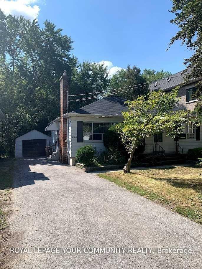223 Mckee Avenue Toronto Ontario Canada Rent residential ZARTOSHT VAHABI Re/Max Your Community Realty, Brokerage*