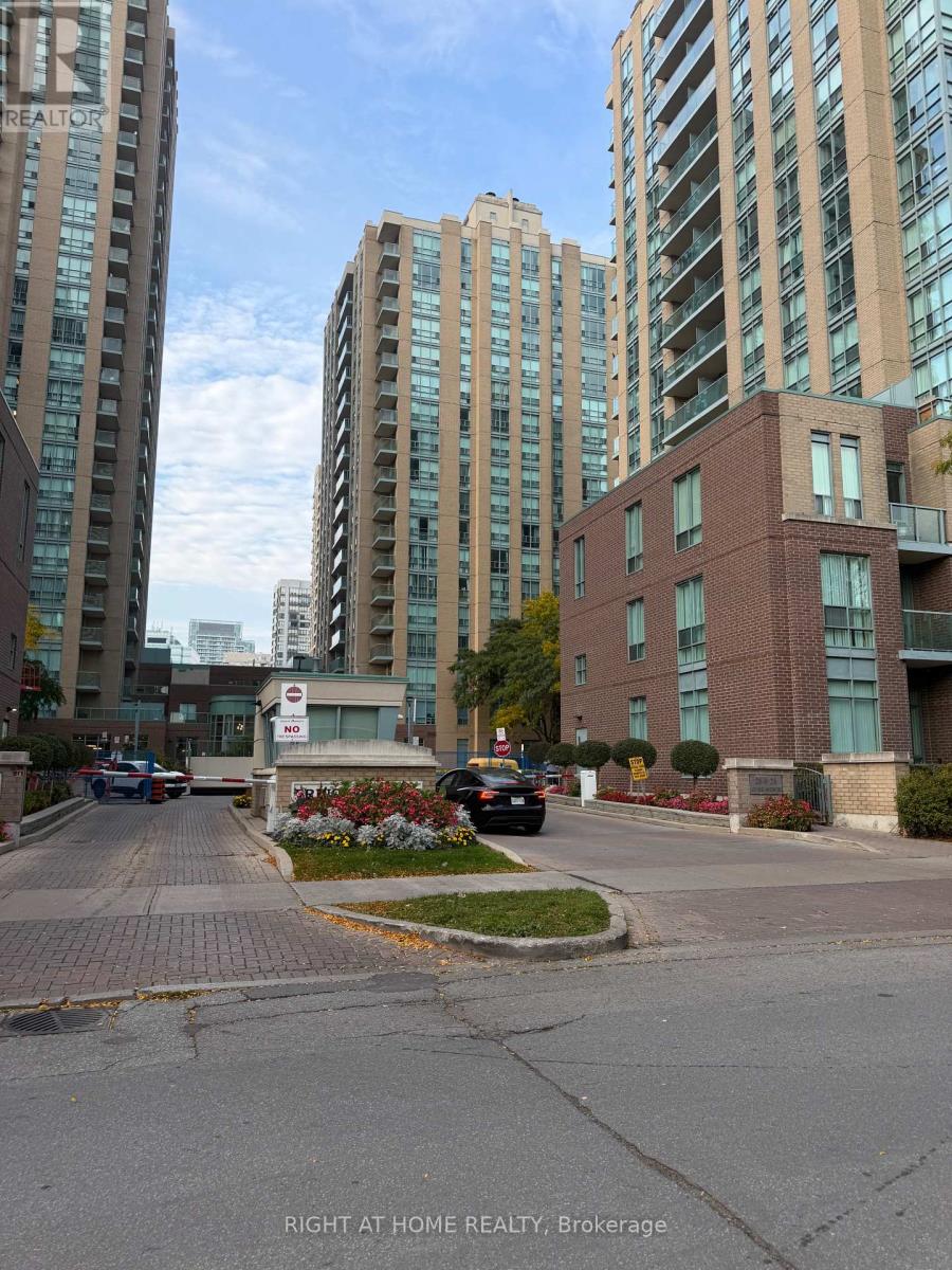 908 - 26 OLIVE AVENUE Toronto (Willowdale East) Ontario Canada Rent residential Zain Khan Right at Home Realty, Brokerage*