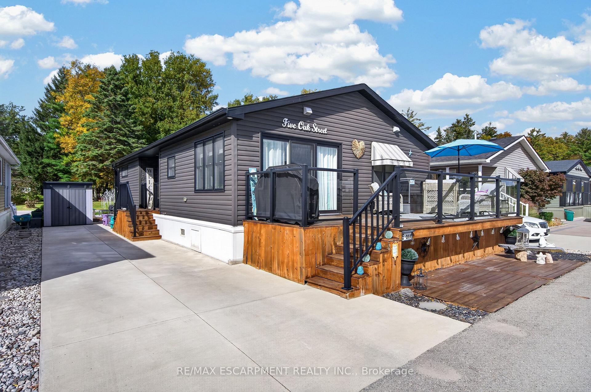 5 Oak Street - 4449 Milburough Line Burlington Ontario Canada Sale residential Irene Kelleher Realty Network 100 Inc., Brokerage *
