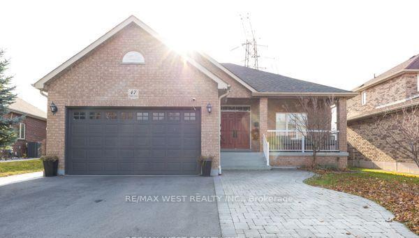47 Timber Lane Vaughan Ontario Canada Rent residential Andrew Conti RE/MAX West Realty Inc., Brokerage *
