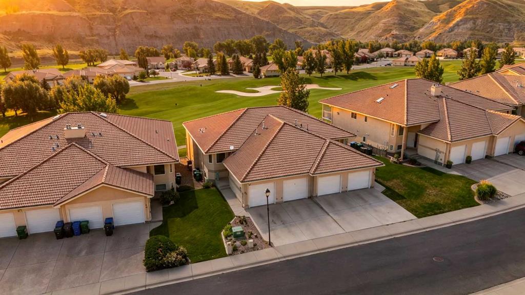 A - 414 Canyon BV W Lethbridge Alberta Canada Sale residential Christopher Rout PowerBroker Realty Inc
