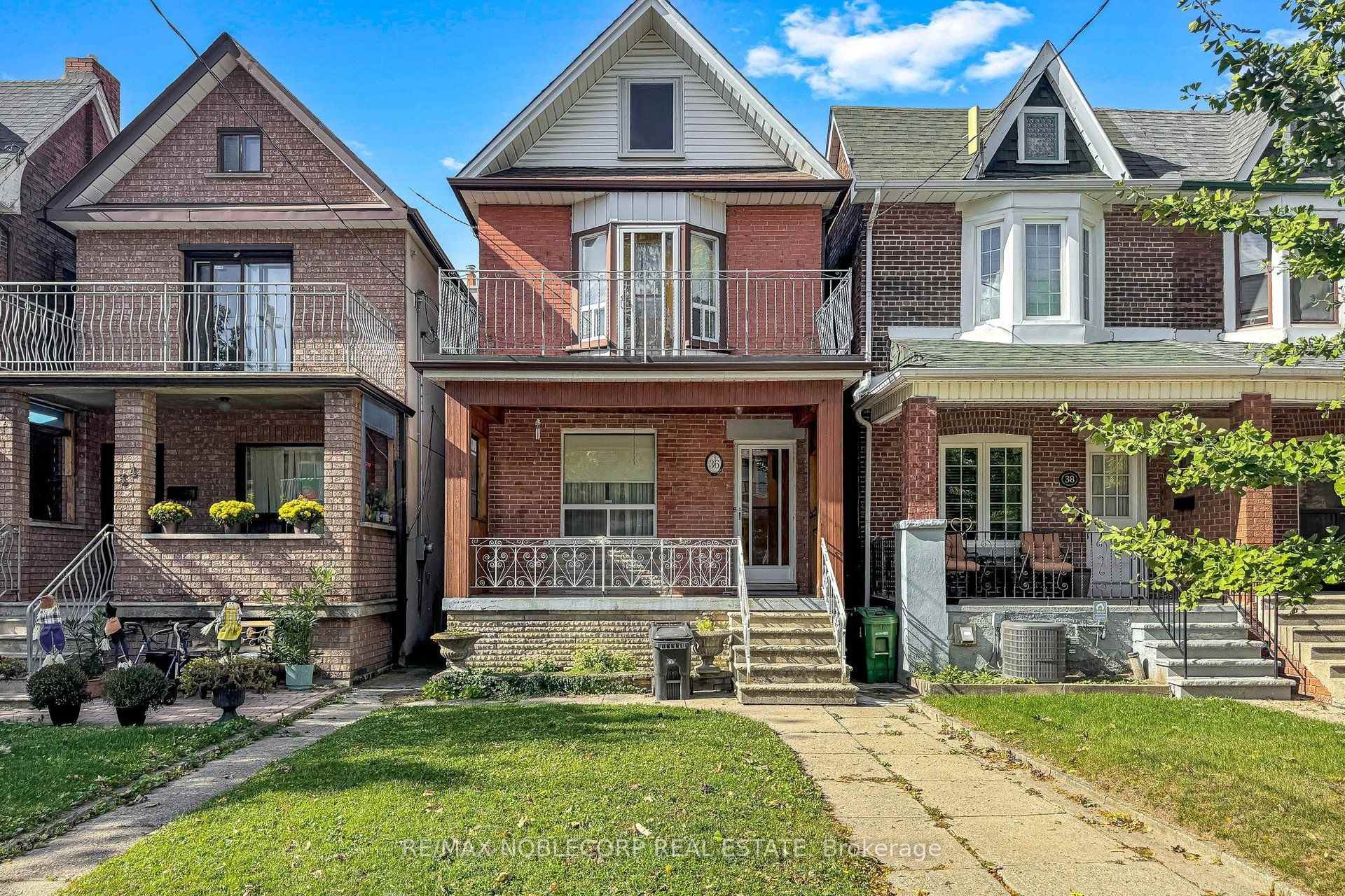 36 Earlscourt Avenue Toronto Ontario Canada Sale residential   BOYAL REALTY GROUP LTD. Brokerage*