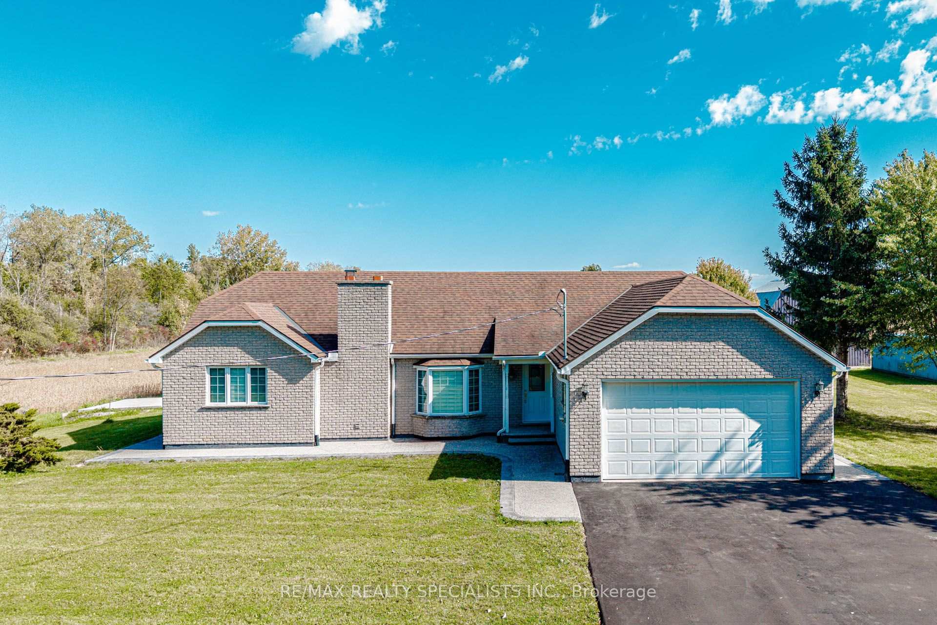 500 HOLLOWAY BAY Road Fort Erie Ontario Canada Sale residential Rick Ohri RE/MAX Realty Specialists Inc., Brokerage *