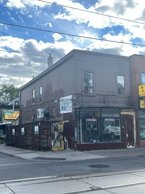 673 Gerrard Street E Toronto Ontario Canada Sale commercial   Bruce Murray - Real Estate Homeward, Brokerage