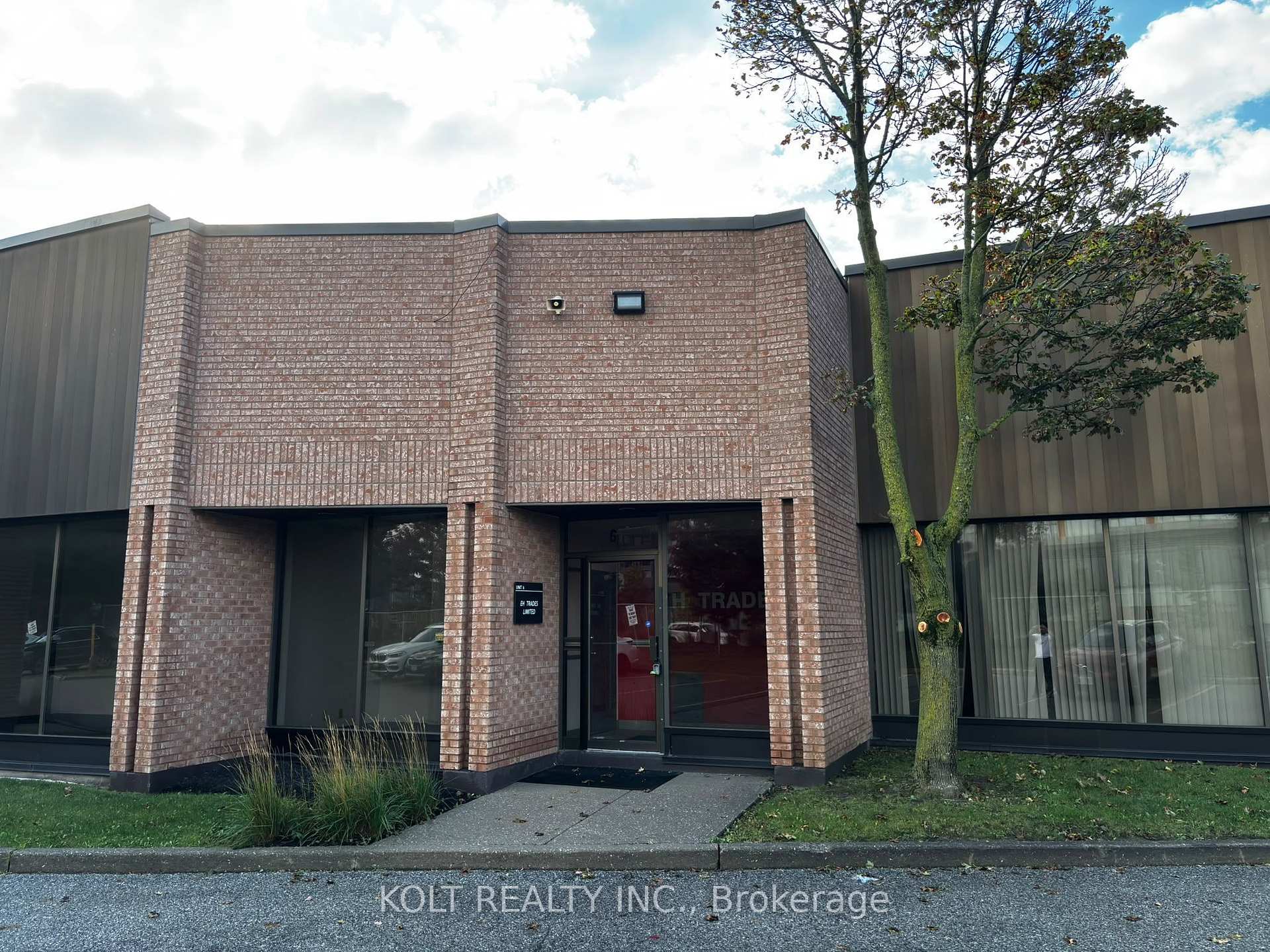 Unit 6 - 931 Progress Avenue Toronto Ontario Canada Lease commercial Dennis Alexander Dencor Realty Inc., Brokerage *