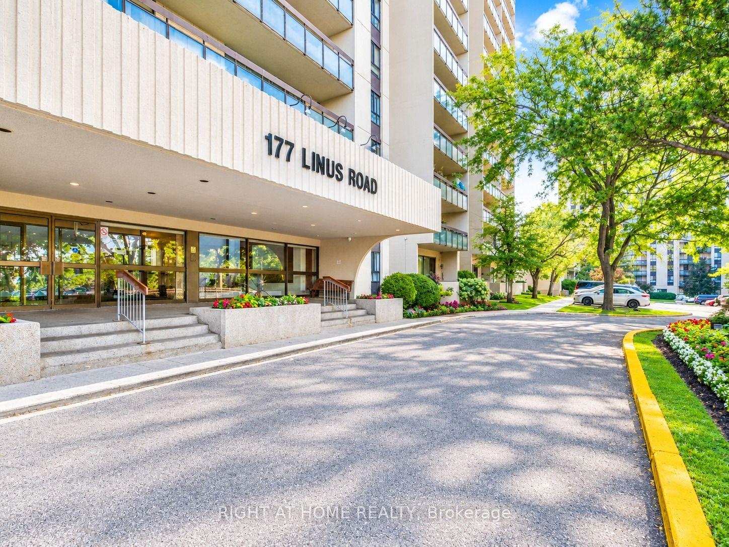 701 - 177 Linus Road Toronto Ontario Canada Rent residential Yana Ivanova Right at Home Realty, Brokerage*