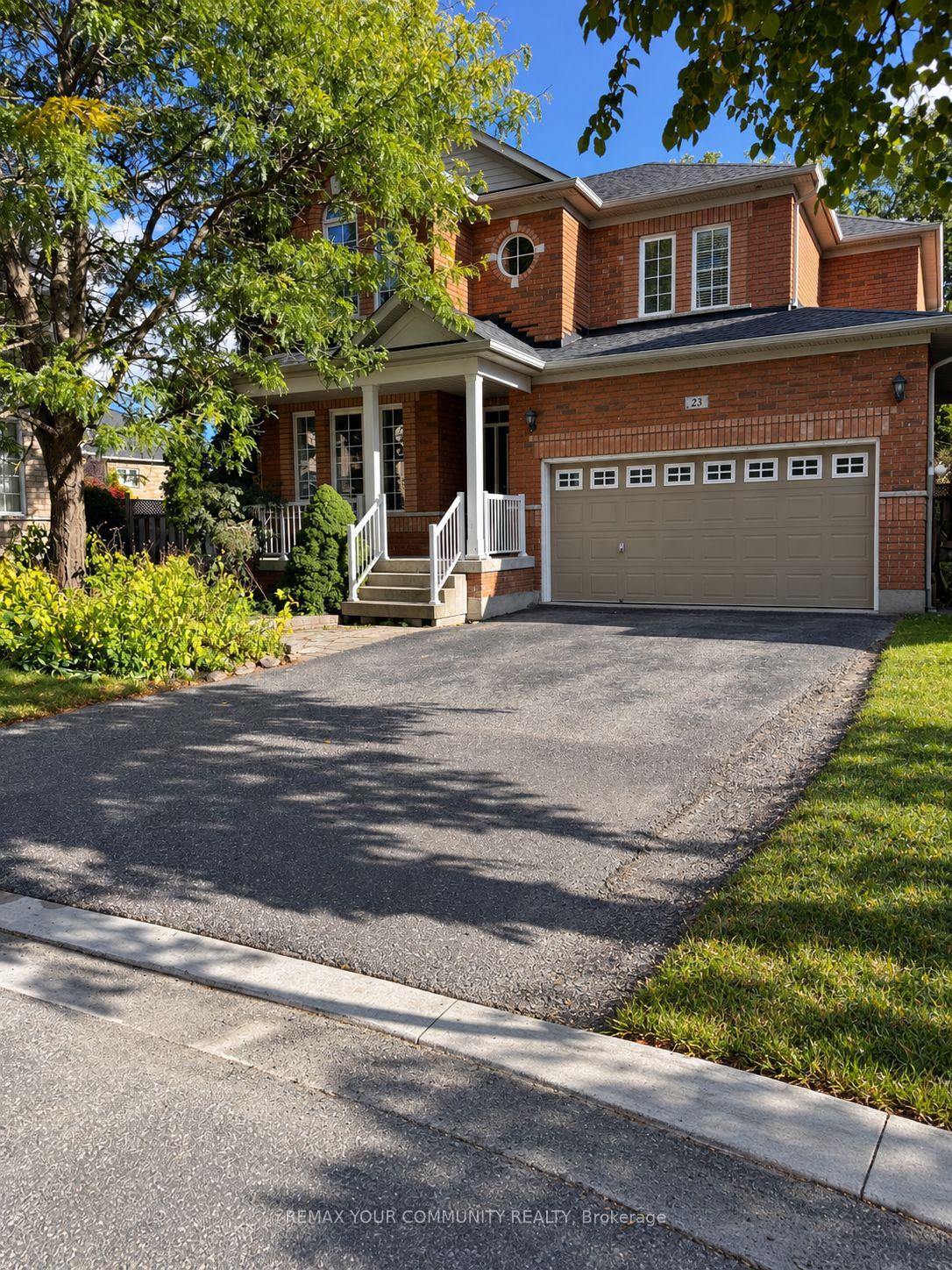 23 Limeridge Street Aurora Ontario Canada Rent residential Hamid Aghazamani Re/Max Your Community Realty, Brokerage *