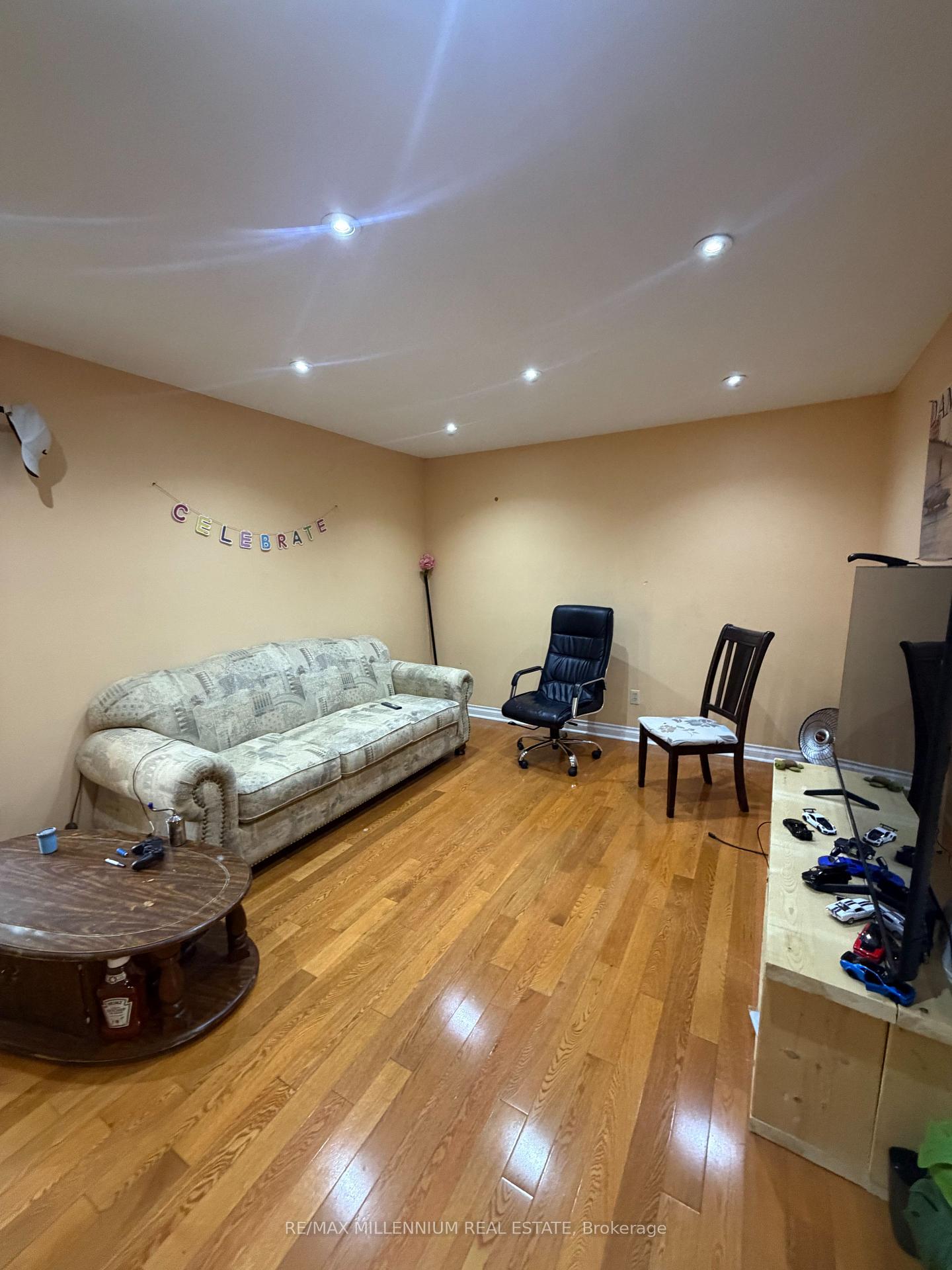 10 Hendricks Crescent Brampton Ontario Canada Rent residential Tejinderjeet Singh RE/MAX Millennium Real Estate, Brokerage*