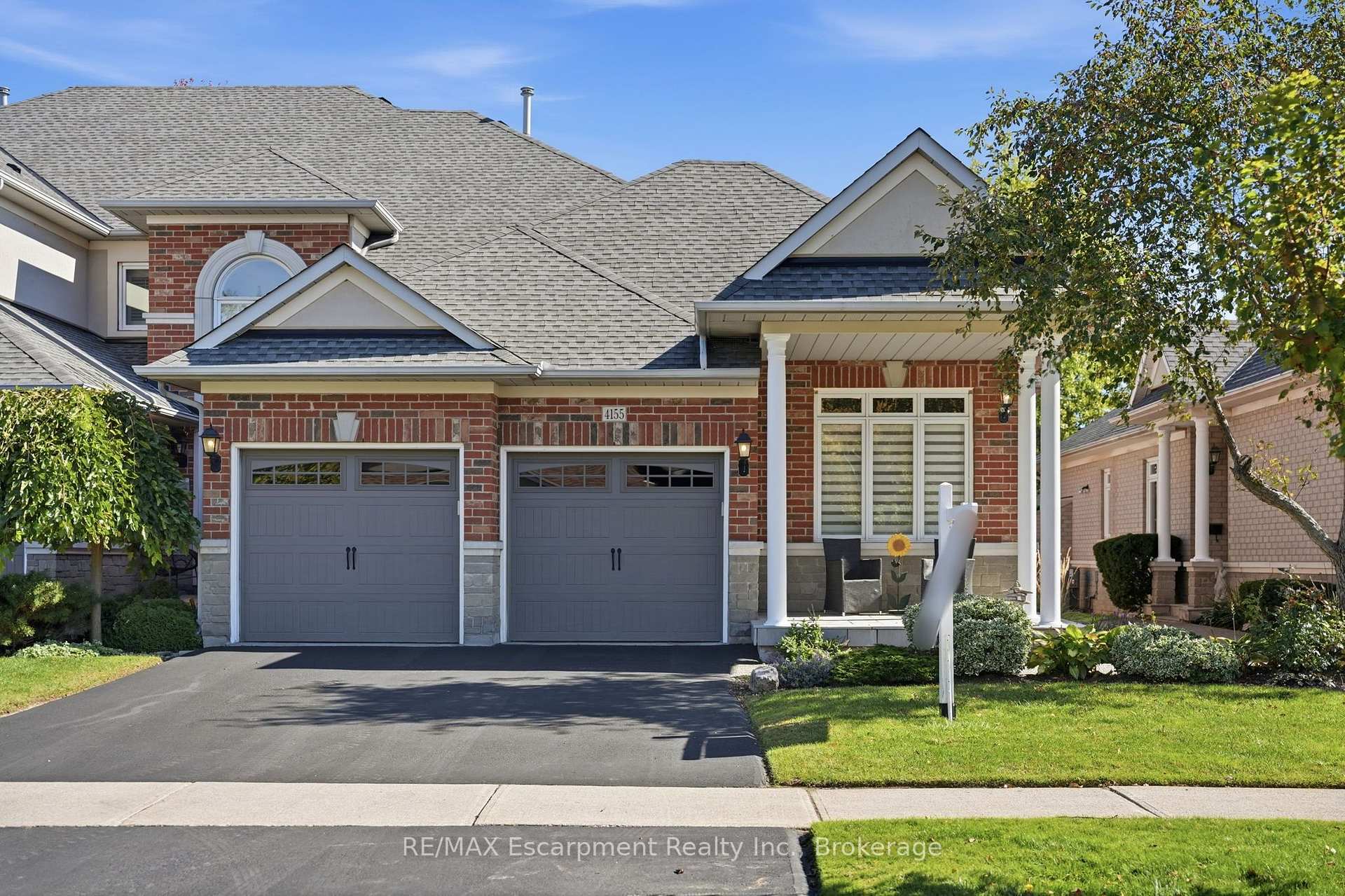 4155 STONEBRIDGE Crescent Burlington Ontario Canada Sale residential William (Bill) Kovacs Right at Home Realty, Brokerage*