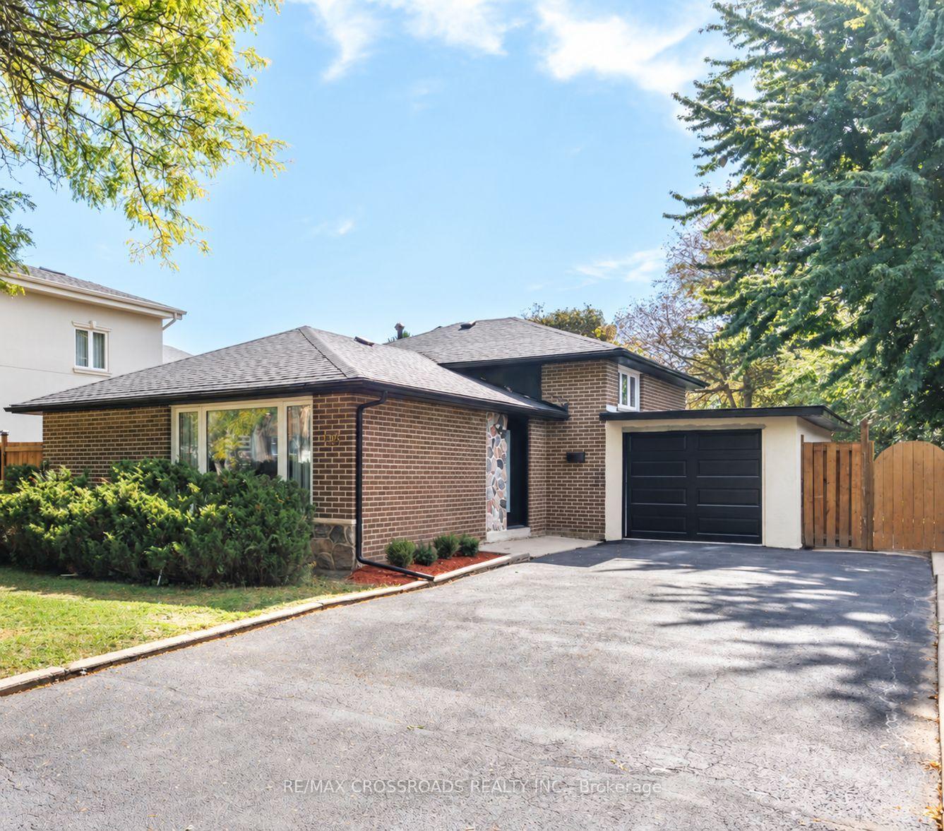 184 Laverock Avenue Richmond Hill Ontario Canada Sale residential Mason Royaie RE/MAX CROSSROADS REALTY INC. Brokerage