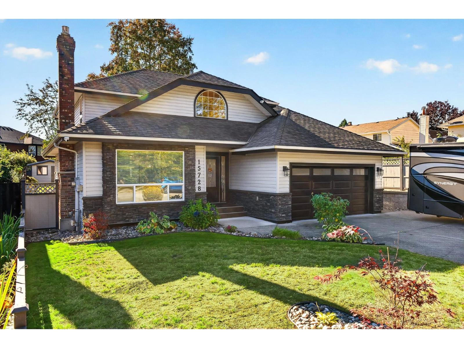 15728 90 AVENUE Surrey British Columbia Canada Sale residential Joe Macaulay Pathway Executives Realty Inc.