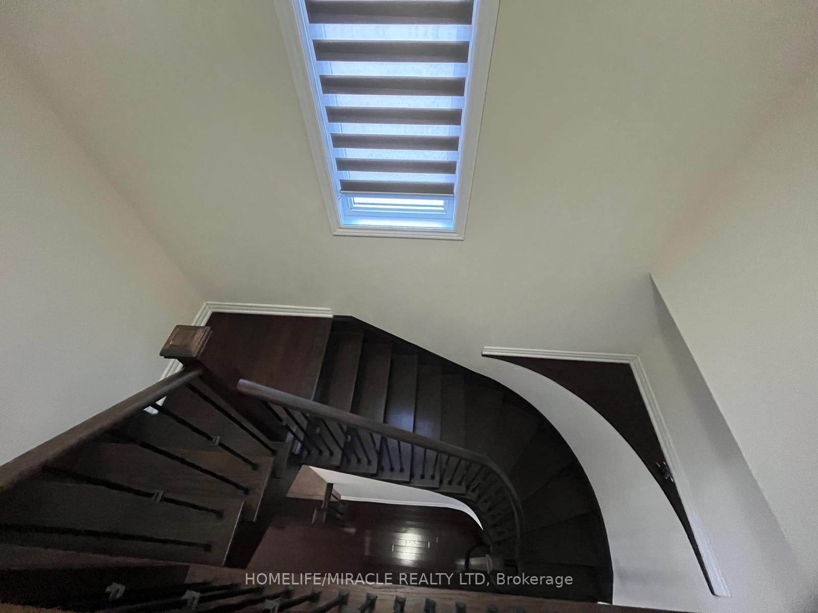 51 Dawes Road Brampton Ontario Canada Rent residential Navdeep Gill HomeLife/Miracle Realty Ltd, Brokerage *