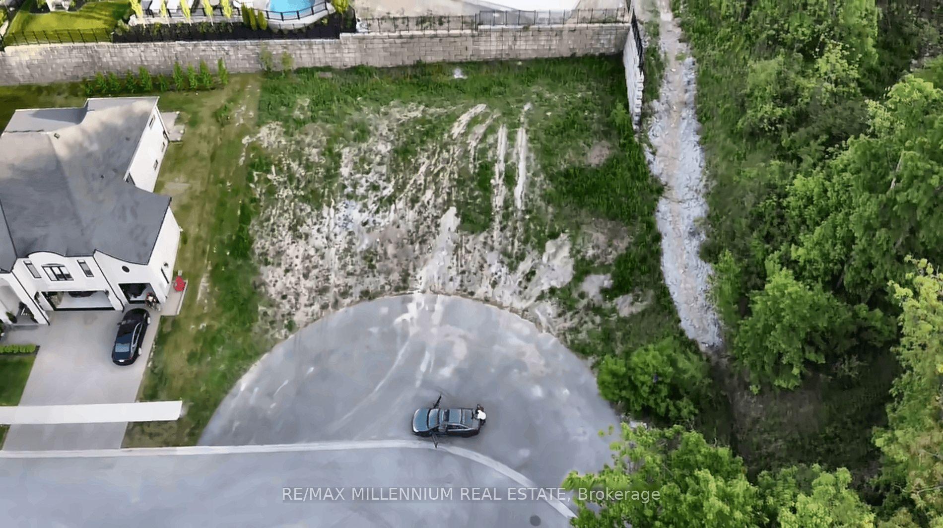 72 Hickory Avenue Niagara-On-The-Lake Ontario Canada Sale residential Tejinderjeet Singh RE/MAX Millennium Real Estate, Brokerage*