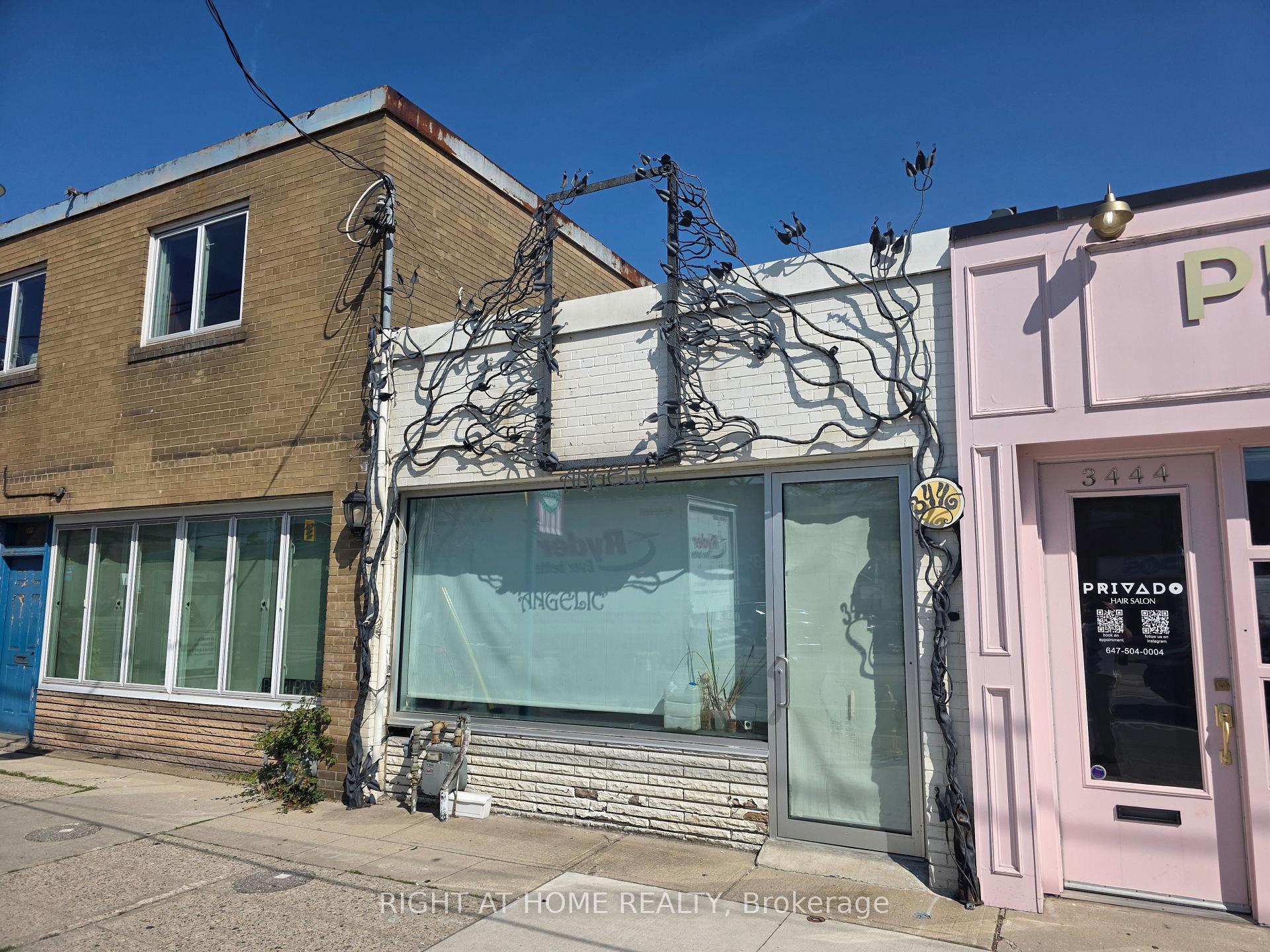 3446 Lake Shore Boulevard W Toronto Ontario Canada Sale residential Guido Bernal Right at Home Realty, Brokerage*
