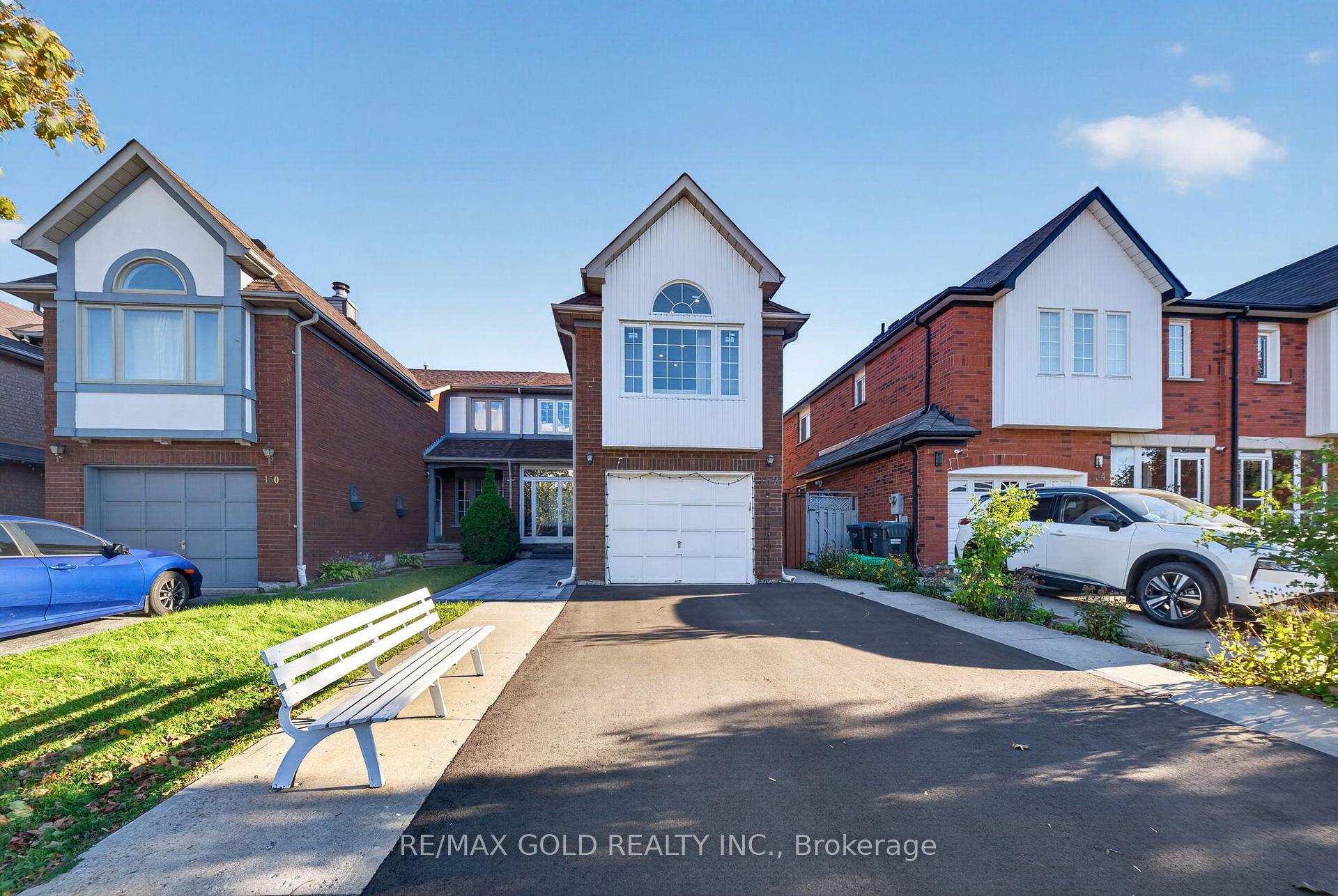 152 Bighorn Crescent Brampton Ontario Canada Sale residential   REAL CITY REALTY INC.