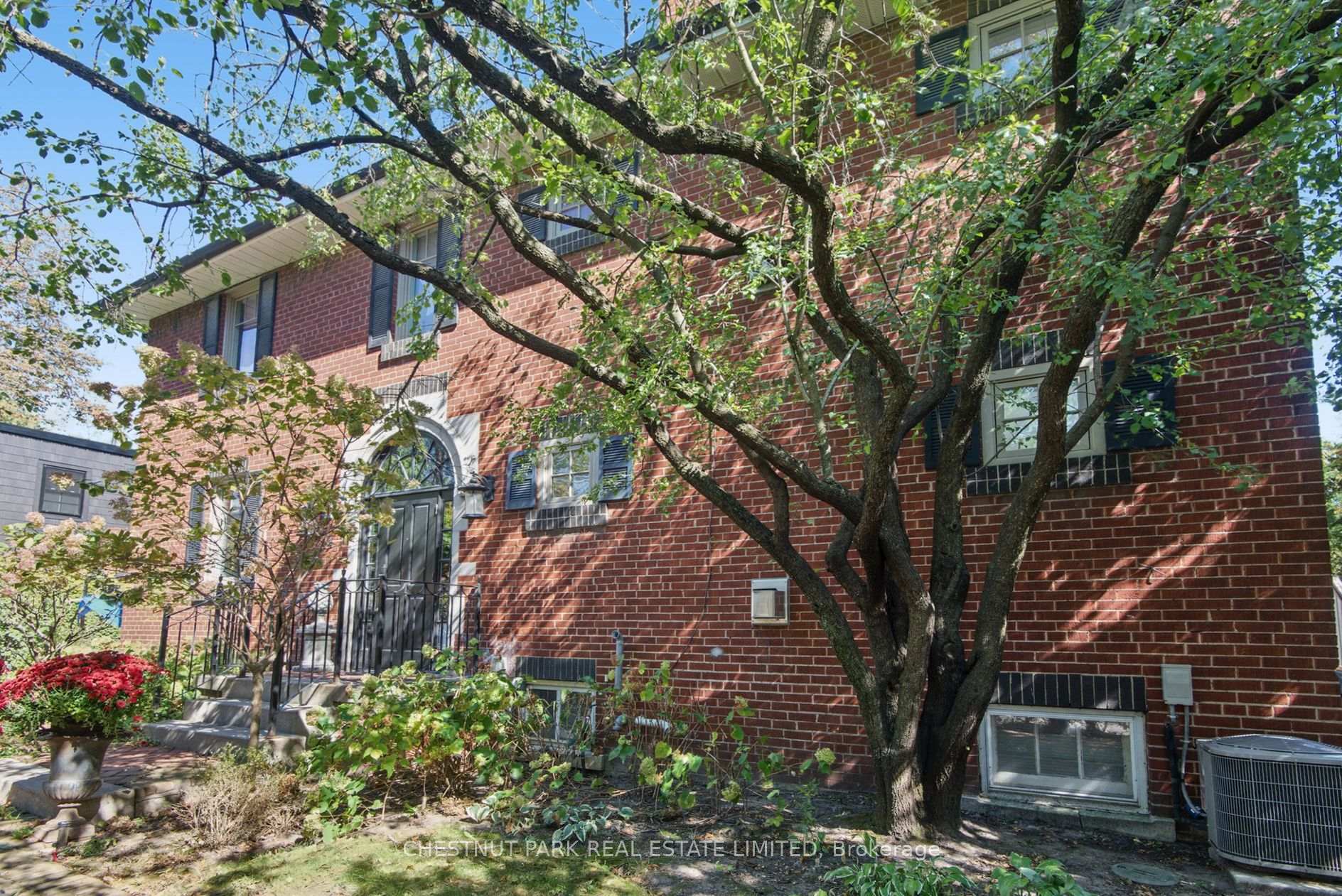 Lower - 44 Glen Echo Road Toronto Ontario Canada Rent residential   MOVETA REALTY INC., Brokerage*