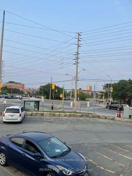 105 - 165 DUNDAS Street W Mississauga Ontario Canada Sale commercial Sachit Shetty RE/MAX Real Estate Centre Inc., Brokerage*