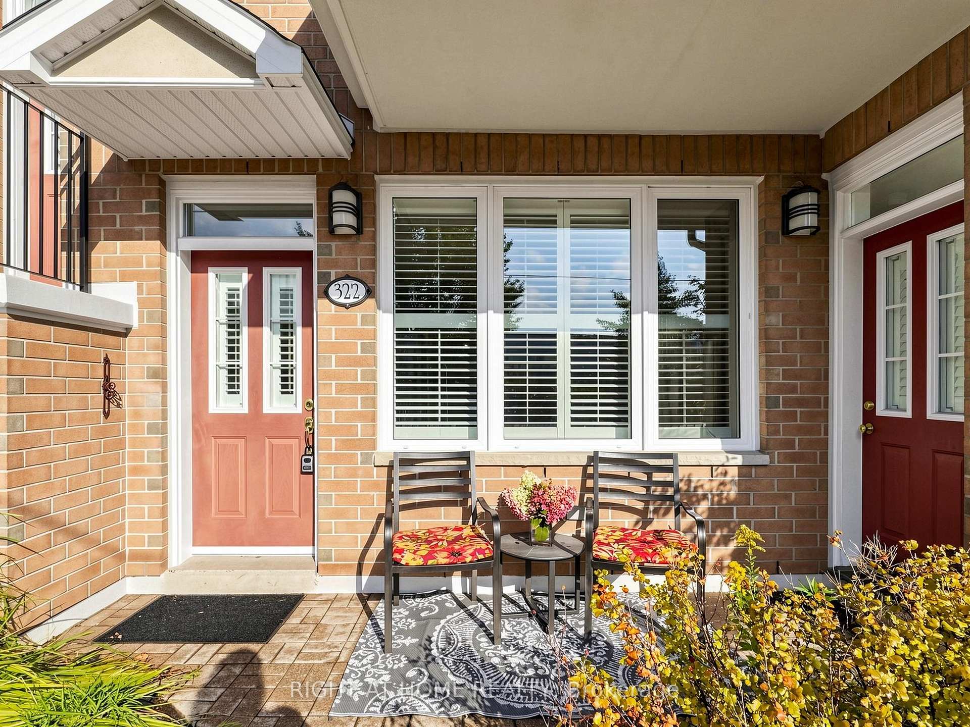 322 Grandview Way Toronto Ontario Canada Sale residential Vahid Taheri Right at Home Realty, Brokerage*