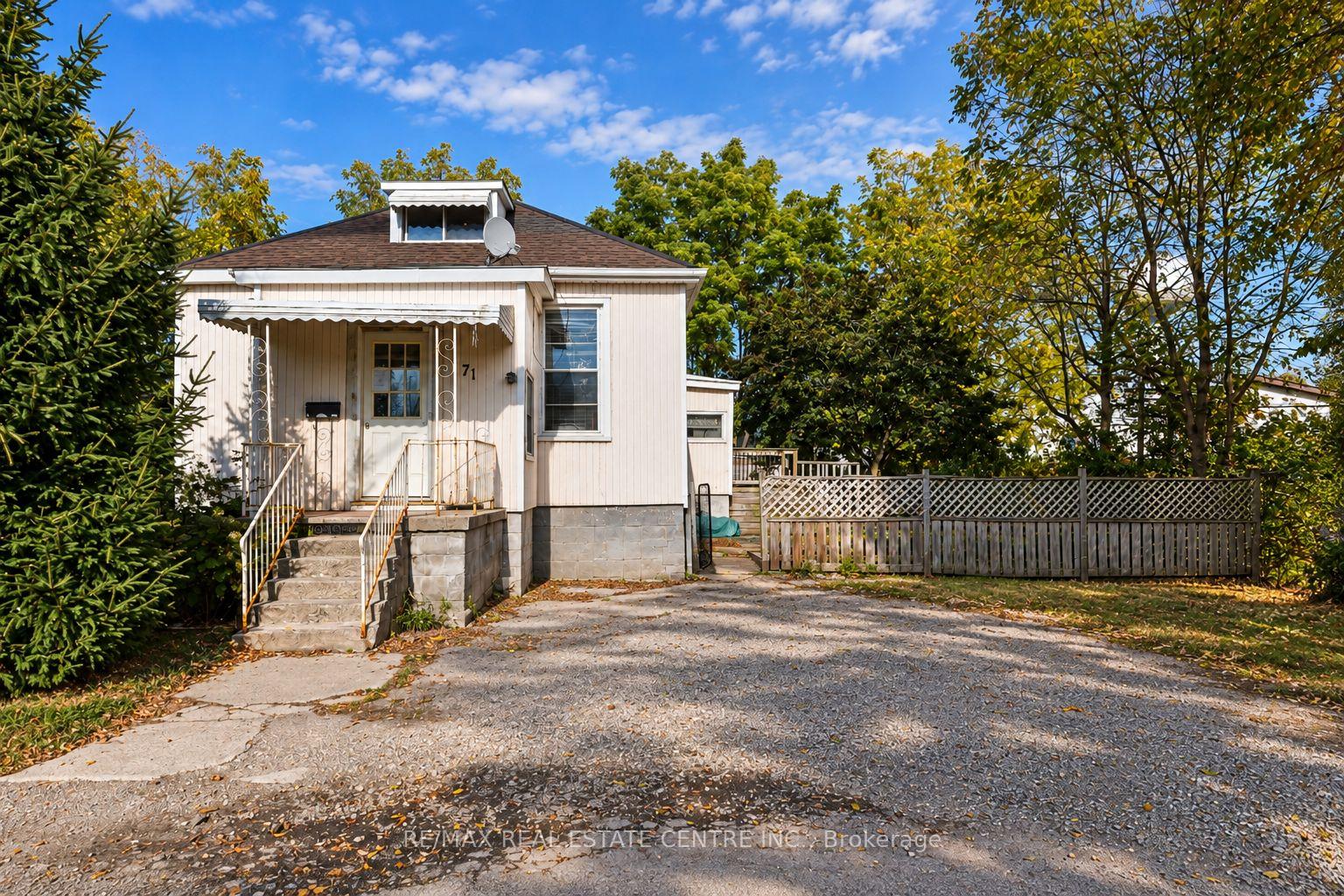 71 Dennis Street Strathroy-Caradoc Ontario Canada Sale residential KAY PATEL RE/MAX Real Estate Centre Inc., Brokerage *